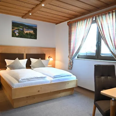Landgasthof Zur Scheune 3*